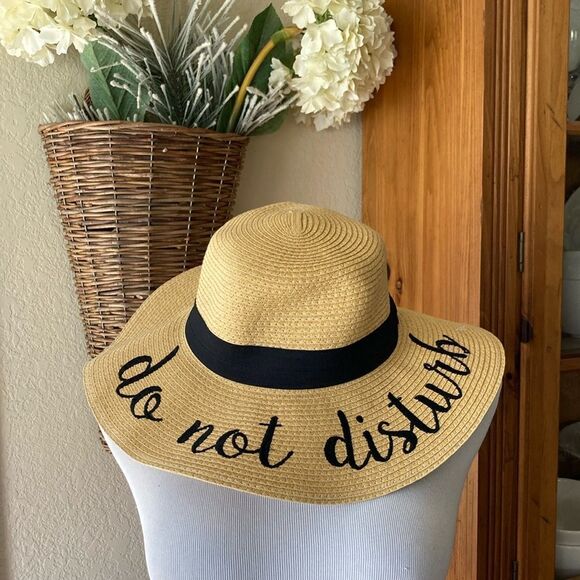 New CC Creations Paper Floppy Straw Hat embroidered do not disturb OS - Picture 1 of 8